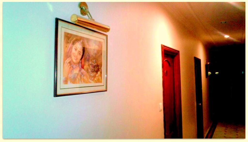 Raj International 3* Hyderabad