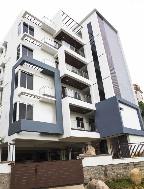 Aptly Premium Serviced - A Brand Unit Of Skyla - Lotus Pond Apartamento