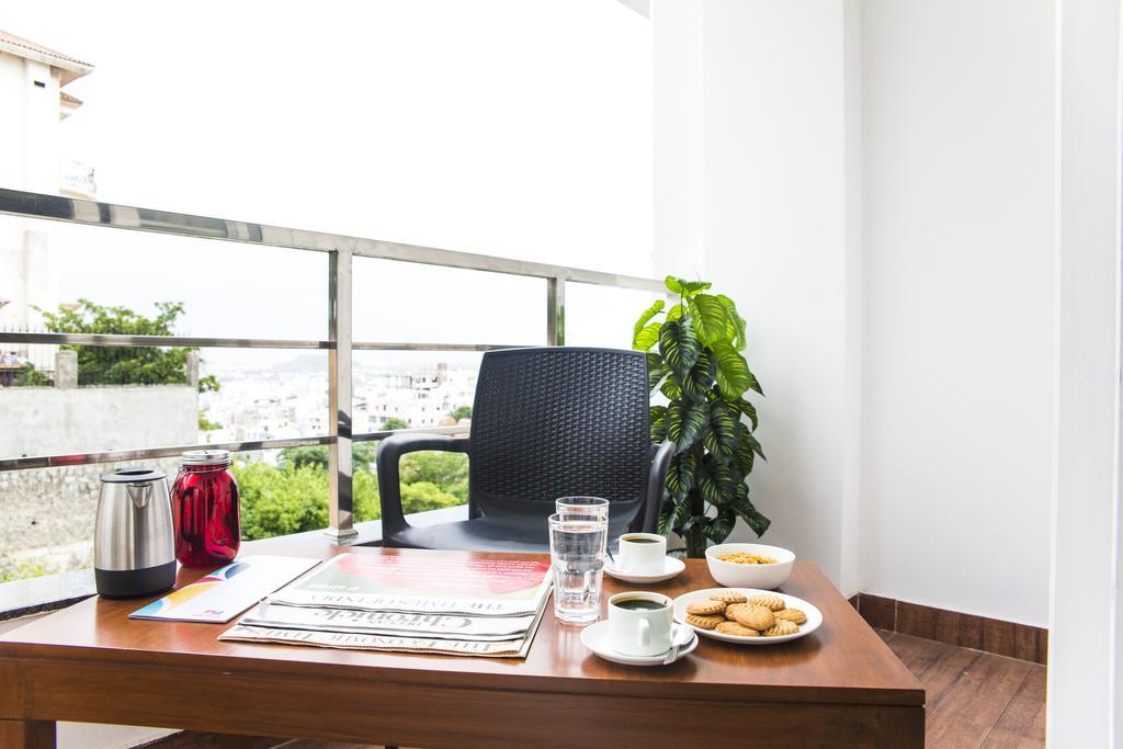 Aptly Premium Serviced - A Brand Unit Of Skyla - Lotus Pond Apartamento *