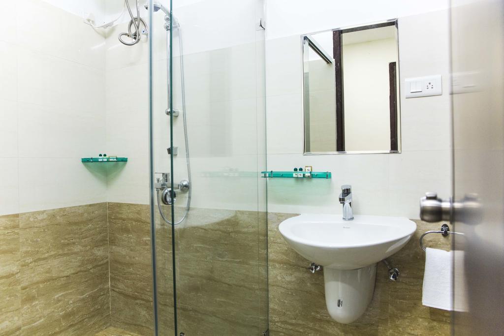 Aptly Premium Serviced - A Brand Unit Of Skyla - Lotus Pond *