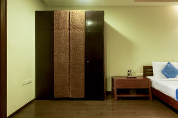 Treebo Pride Botanica Hotel Hyderabad