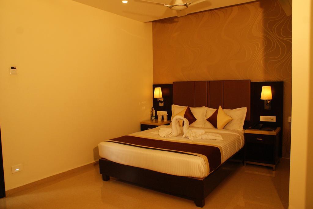 Ruby Pride Luxury Hotel 3*