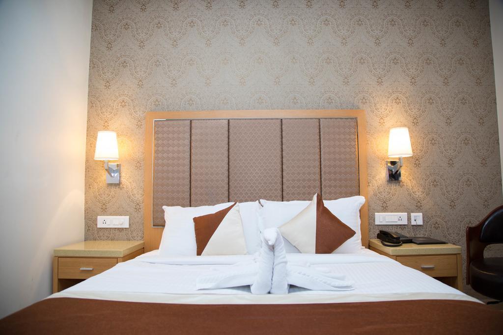 Hotel Ruby Pride Luxury