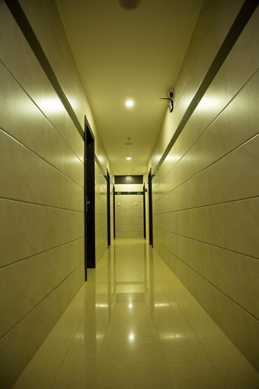 Ruby Pride Luxury Hotel Hyderabad