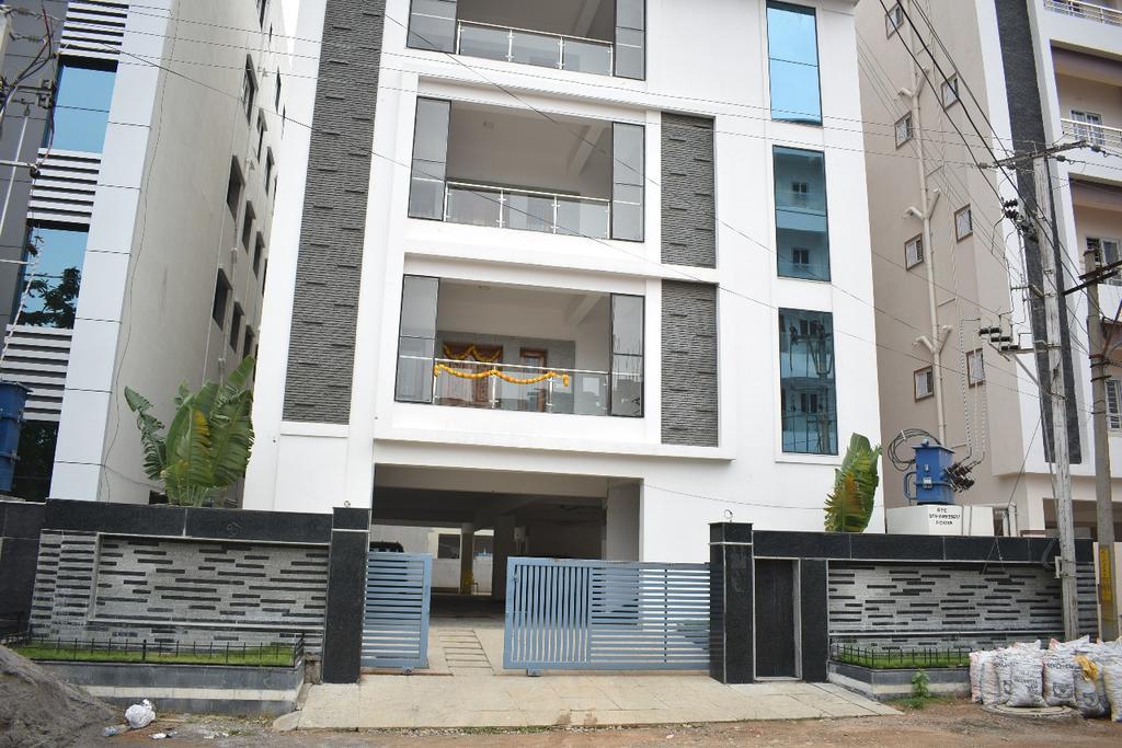 Touch Service Apartment *