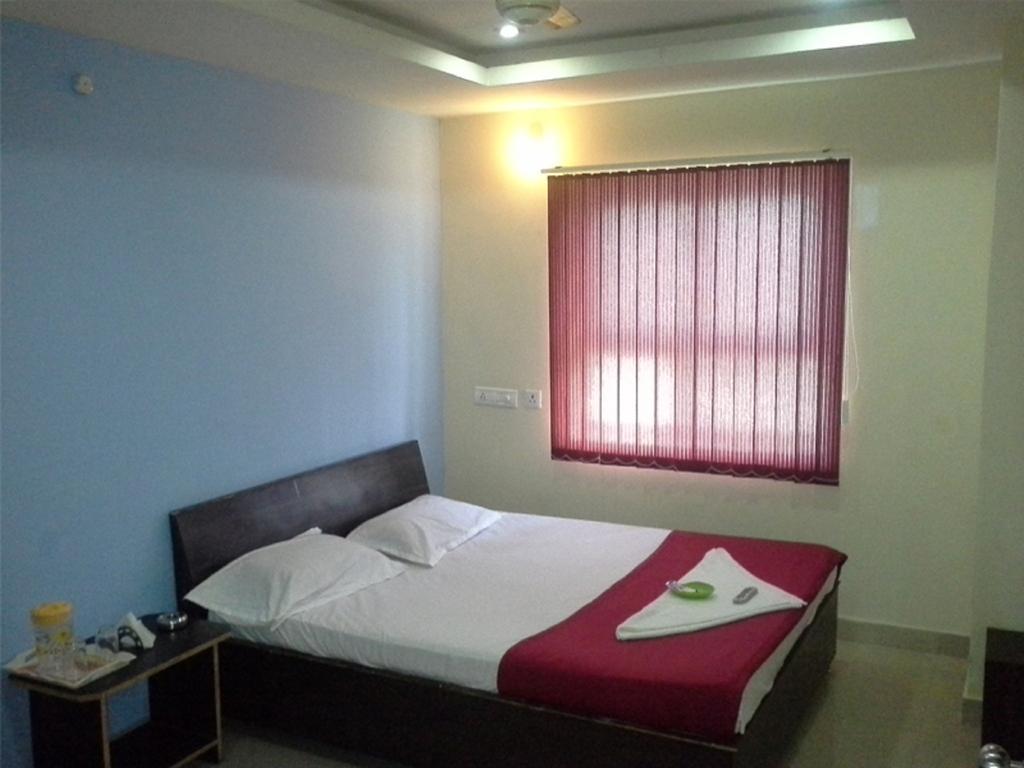 Hotel Amogha Residency *