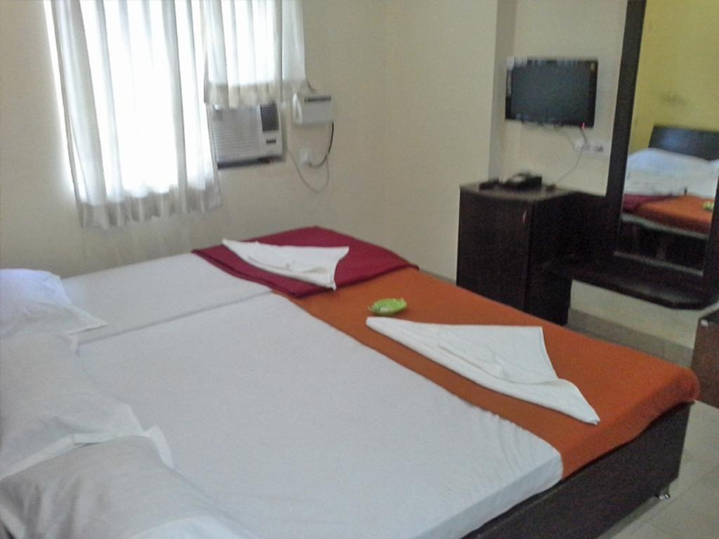 Amogha Residency * Hyderabad