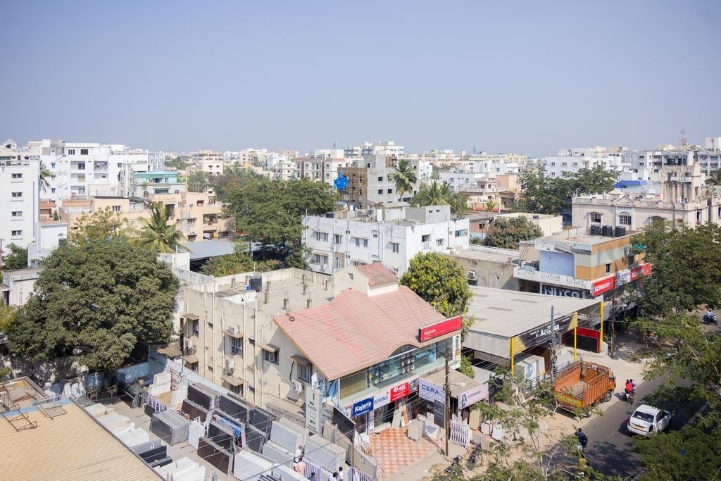 Hotel Oriva Vinflora Residency - Nr Lv Prasad Hospital, Banjara Hills