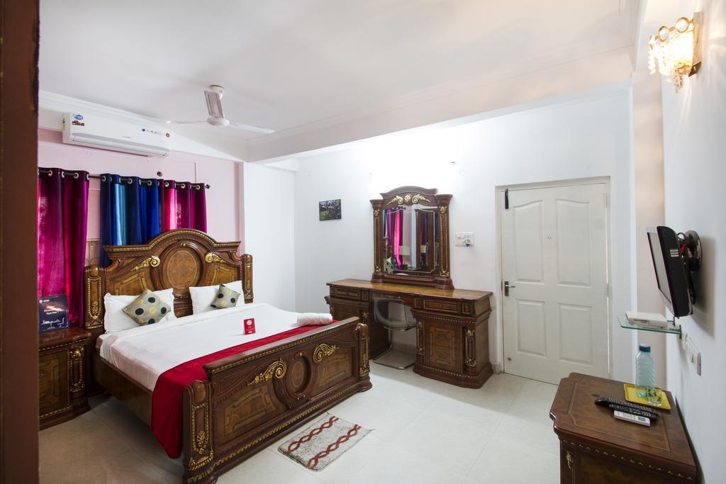 Oyo 8271 Elite Homes 2* Hyderabad