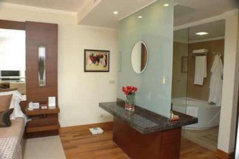 Hotel Executel Greenlands 3*