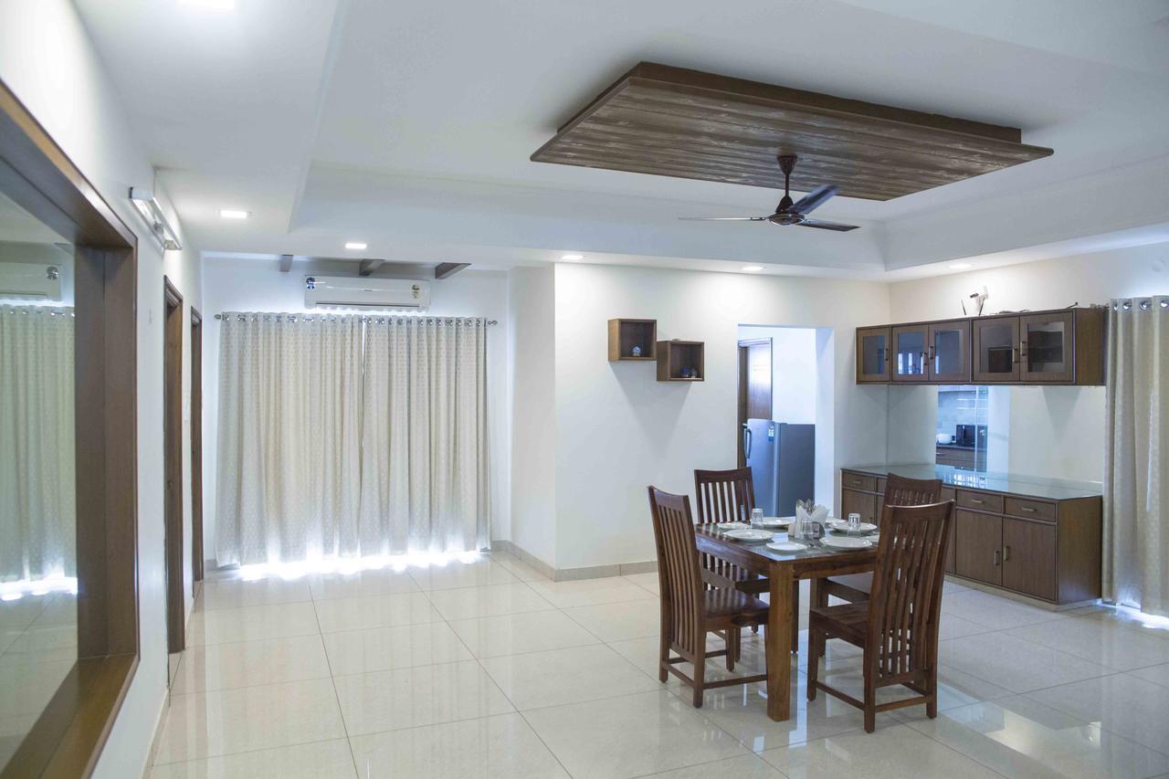 Skyla Service Road No.10 Banjara Hills Near Indo-american Hospital