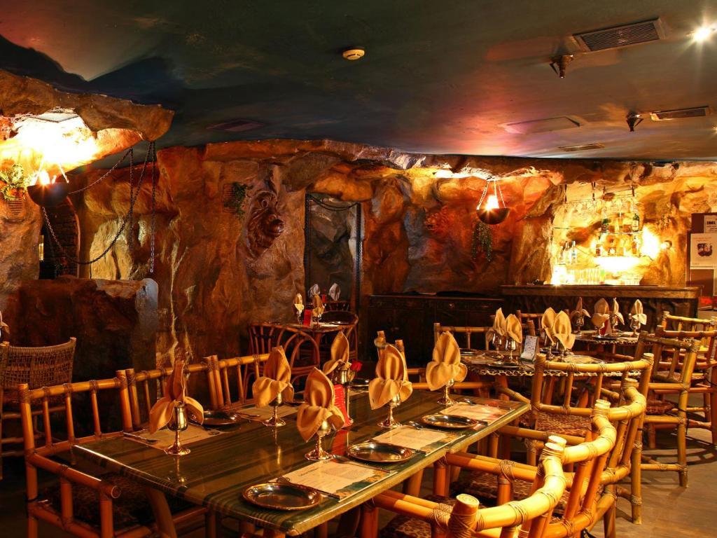 Ohris Banjara Hotel