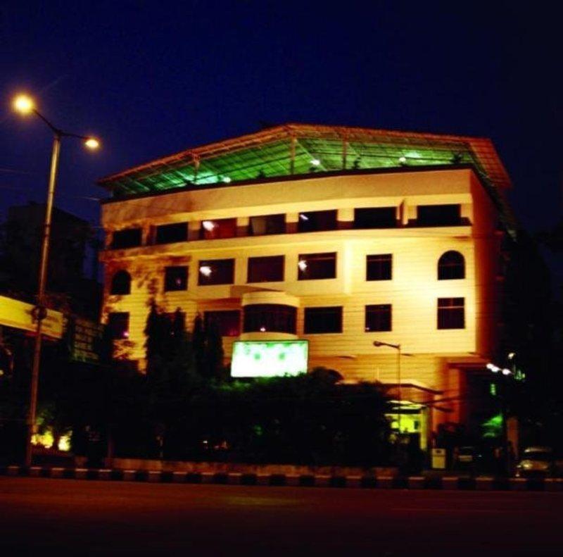 Hotel The Central Court 3*