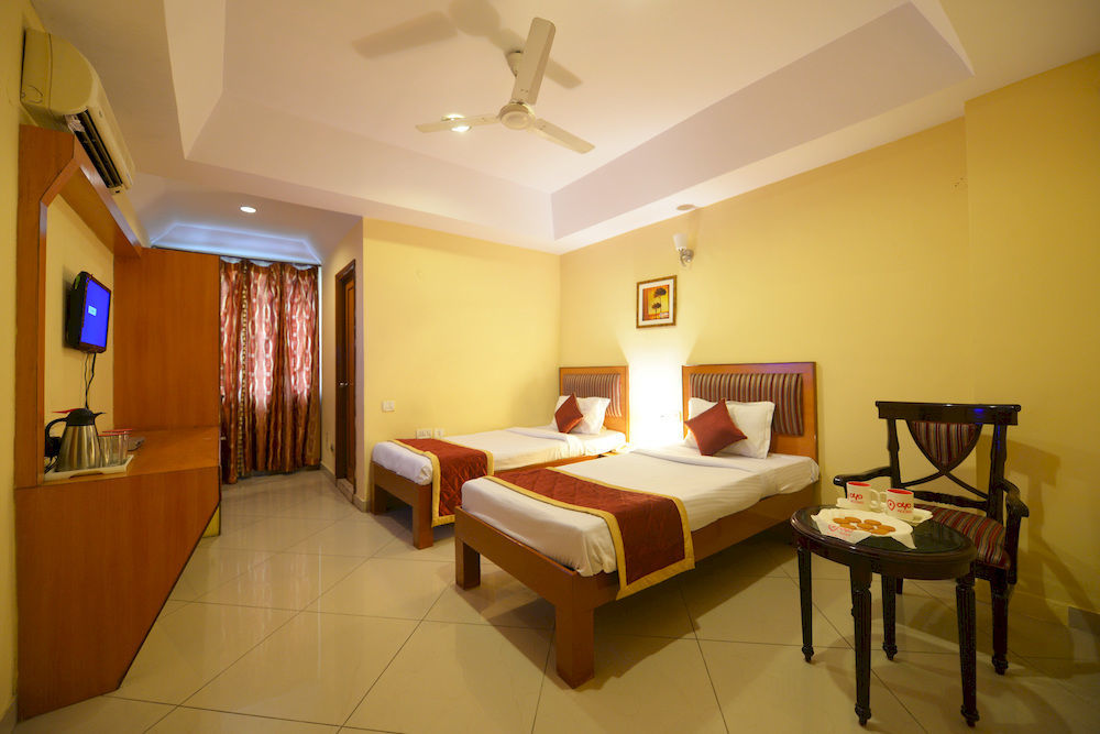 Oyo Secretariat Hotel Hyderabad