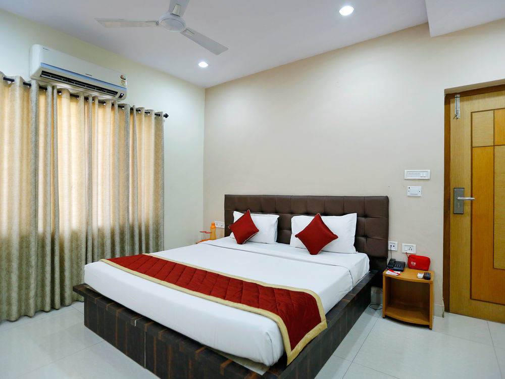 Oyo Inorbit Mall Hotel 3*