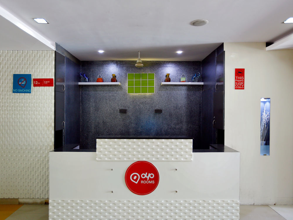 Hotel Oyo Inorbit Mall