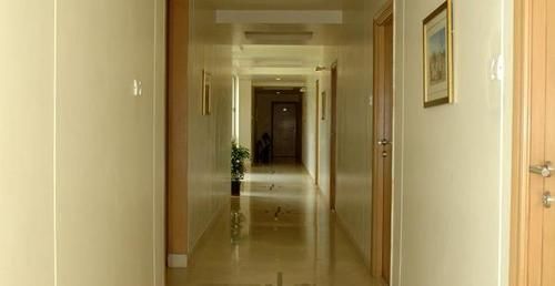 Loginn 2* Hyderabad