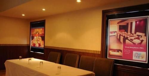 Loginn Hotel 2*