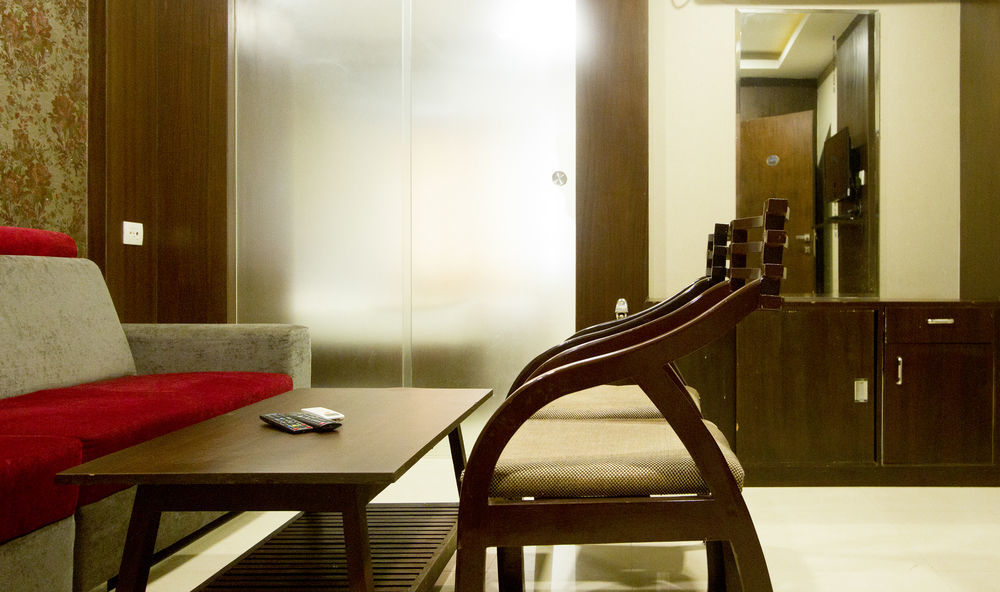 Fabhotel Avs Kukatpally 3*