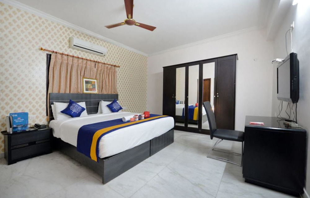 Hotel Oyo Whitefields 3*