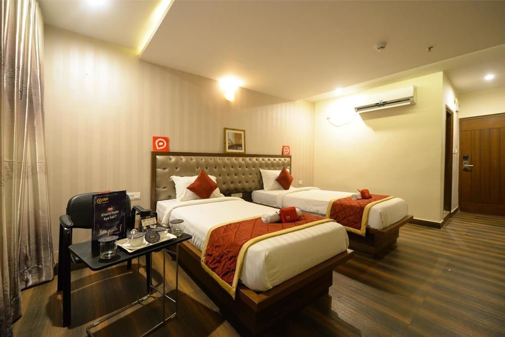 Oyo Premium Kothapet Hotel
