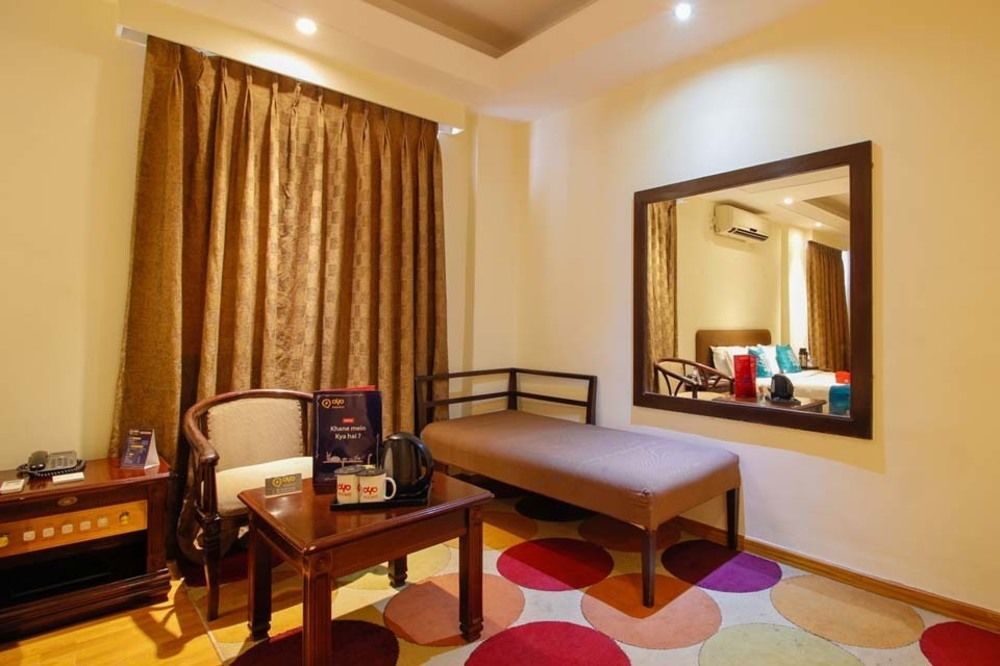 Oyo Lakdi Ka Pul Global Hospital 3*