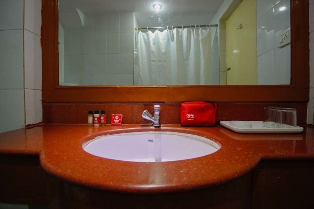 Oyo Lakdi Ka Pul Global Hospital 3* Hyderabad