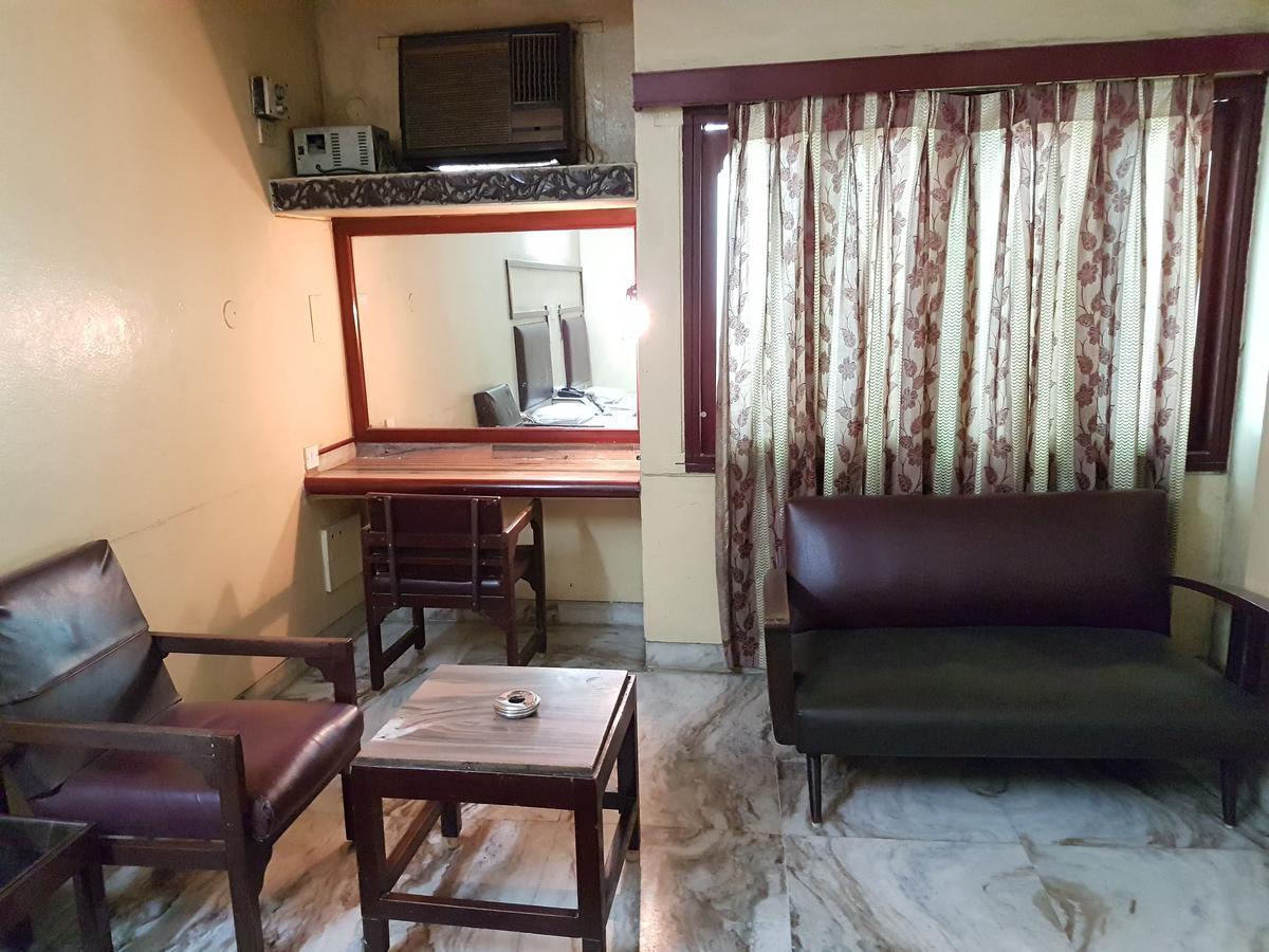 Hotel Rajmata