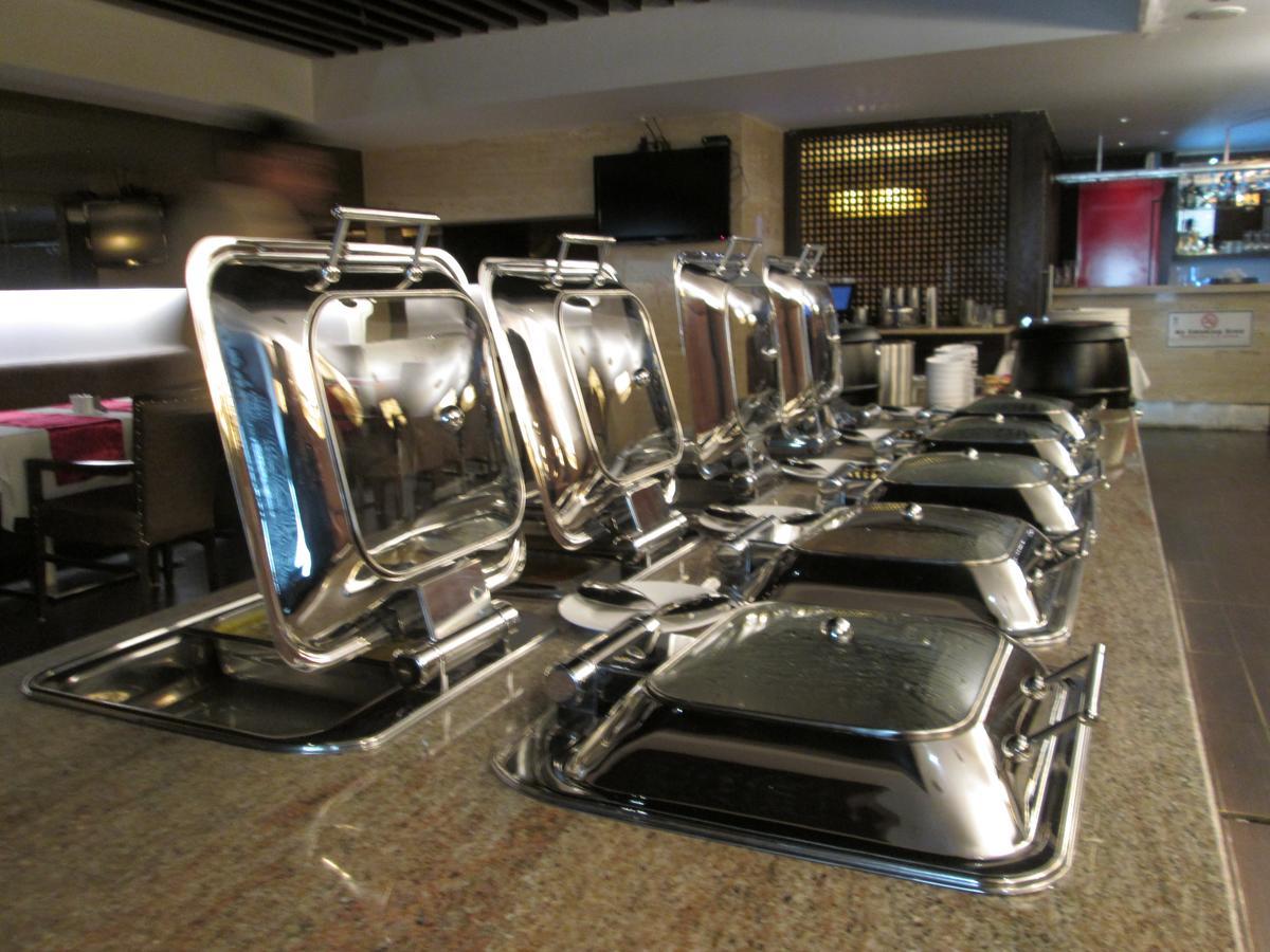 Hotel Vaishnaoi 3*