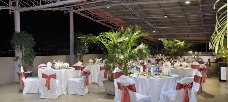 The Central Court 3* Hyderabad