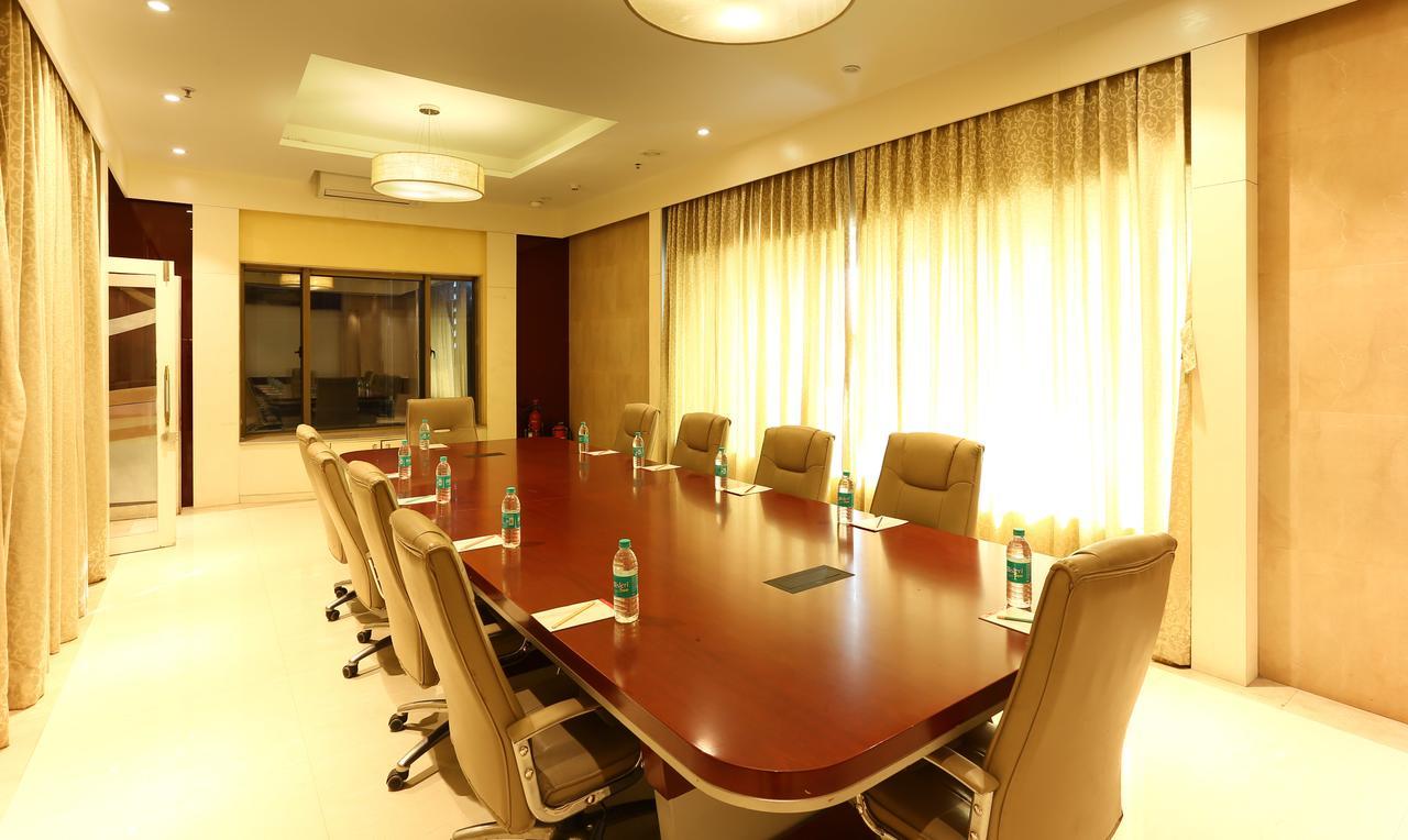 Treebo Tryst Metropolis Hotel 3*
