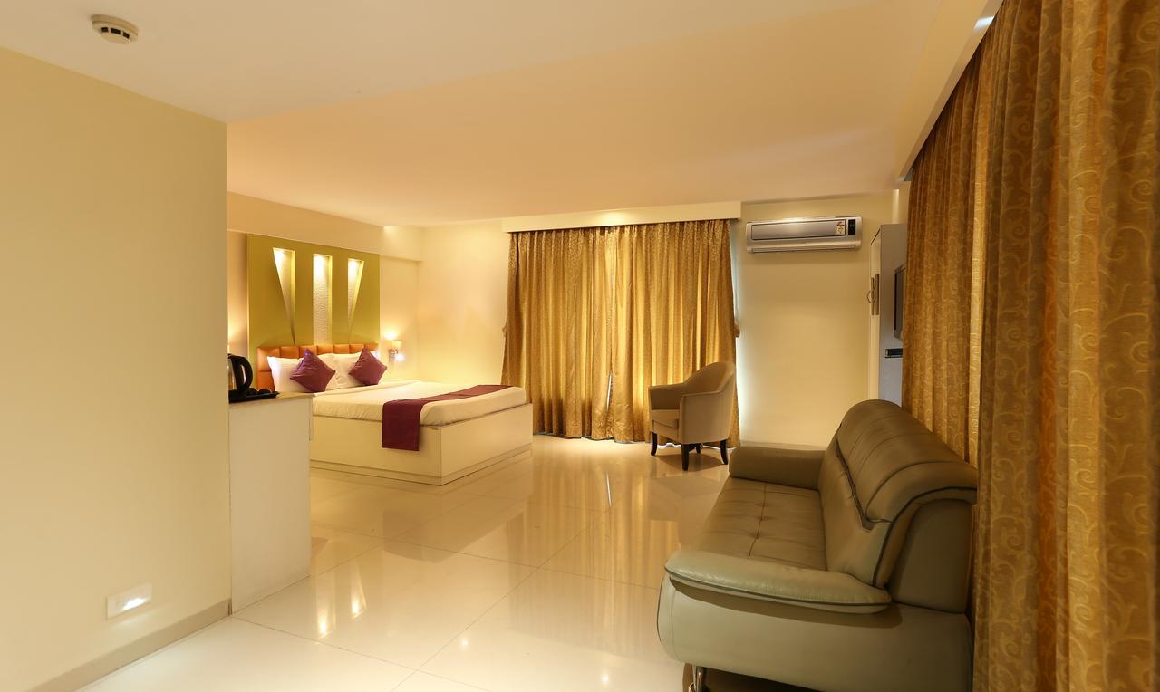 Hotel Treebo Tryst Metropolis Hyderabad