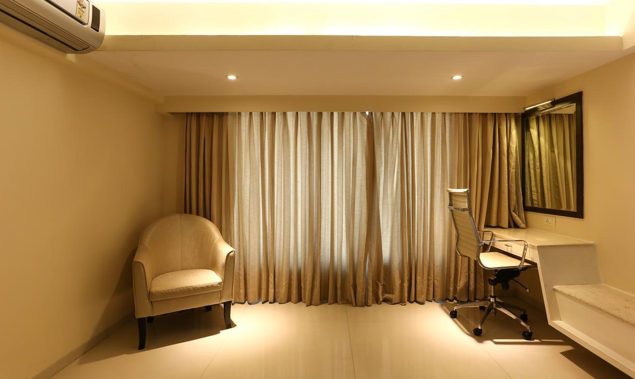 Treebo Tryst Metropolis Hotel