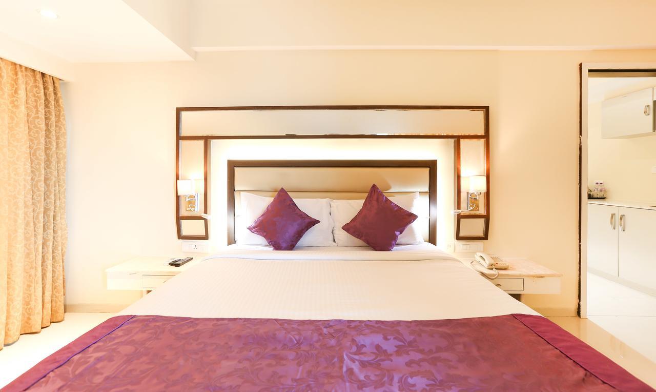 Treebo Tryst Metropolis Hotel