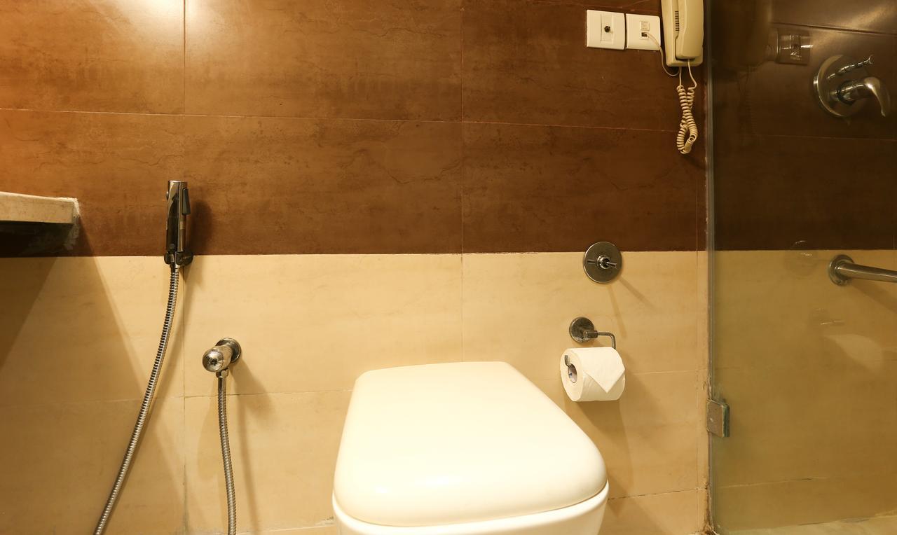 Hotel Treebo Tryst Metropolis Hyderabad