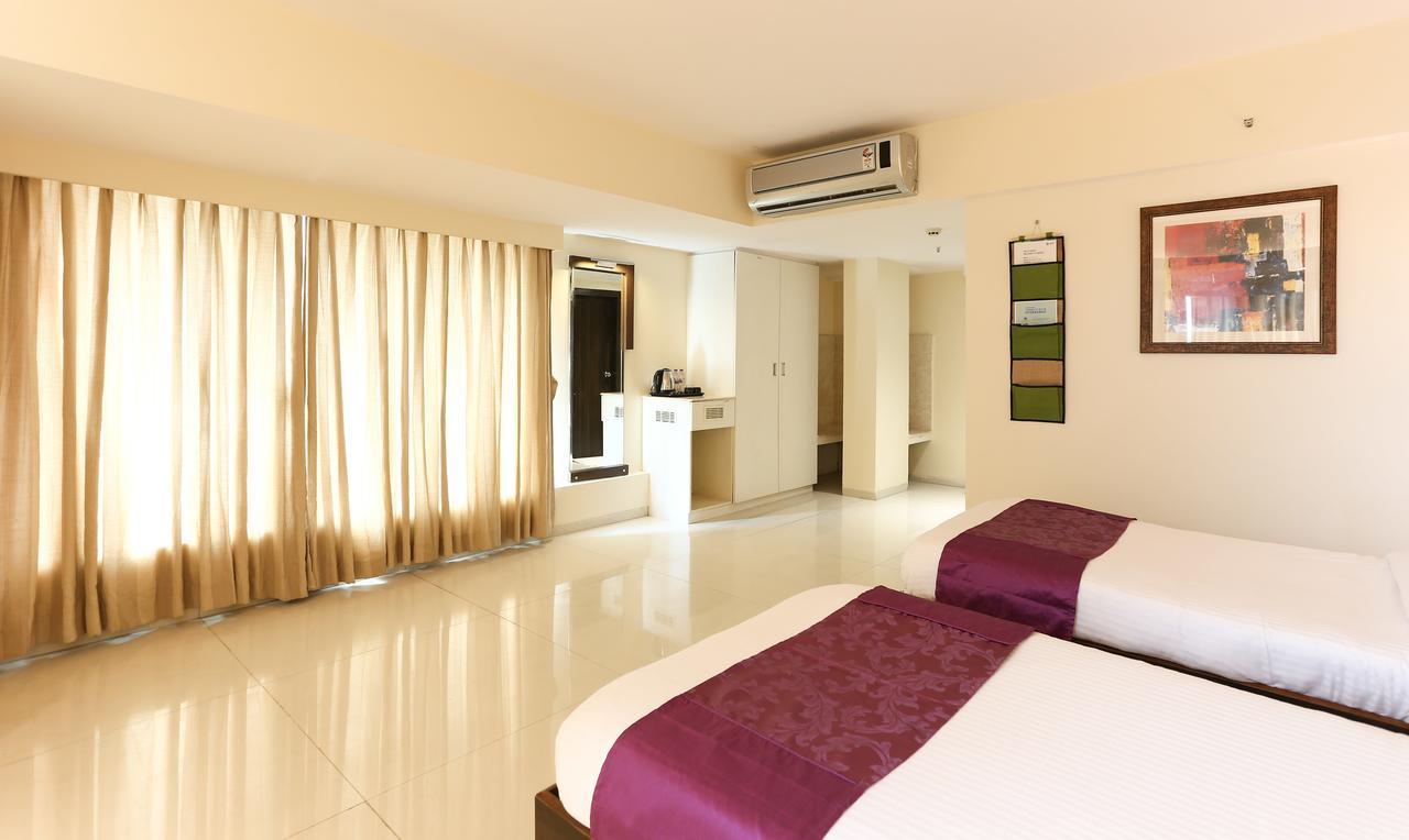 Treebo Tryst Metropolis Hotel 3*