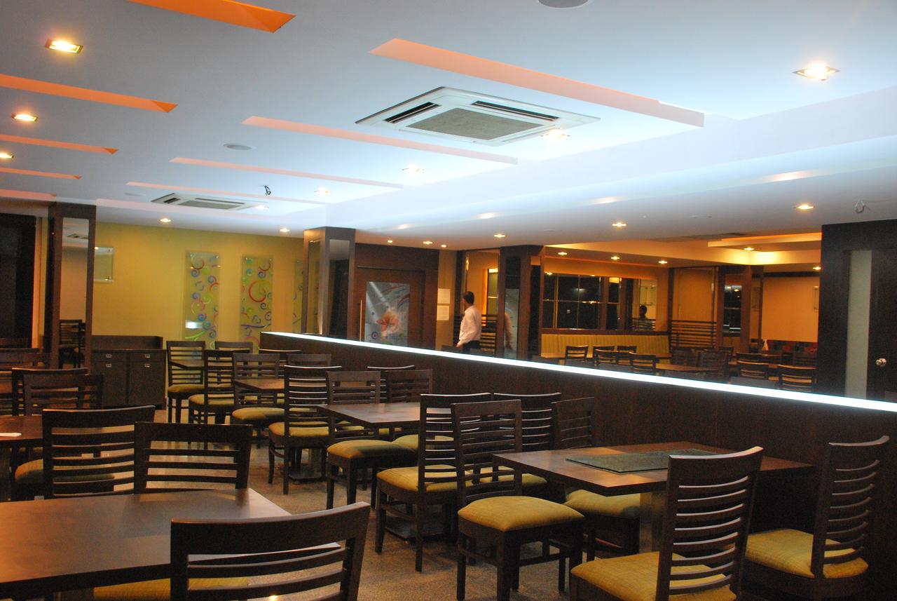 Hotel Oriva Vinflora Residency - Nr Lv Prasad Hospital, Banjara Hills