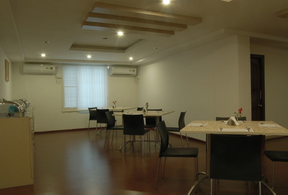 Oyo 6422 Luxor Park Hyderabad