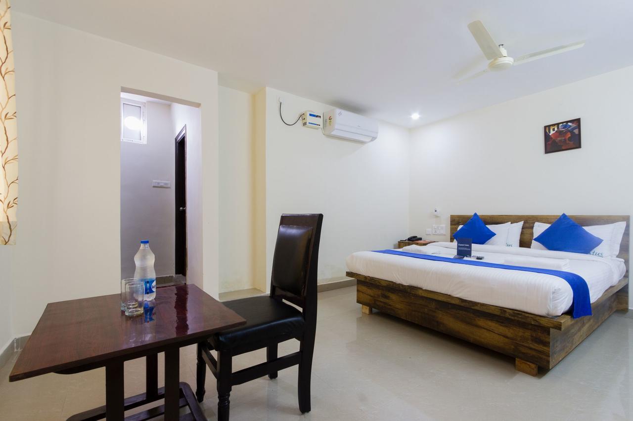 Fabhotel Lotus Hitech City 3*