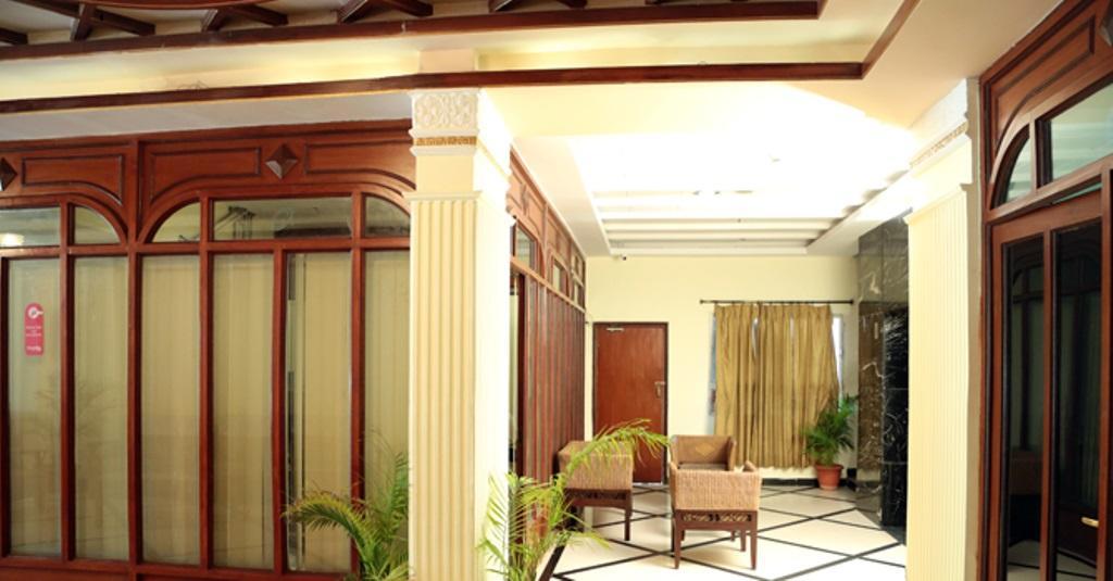 Hotel Hollyhock Hyderabad