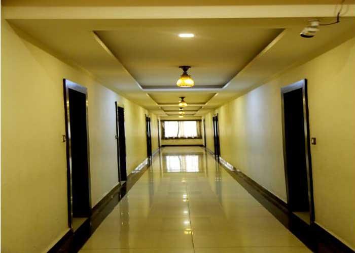 Hotel Grand Sandarshini
