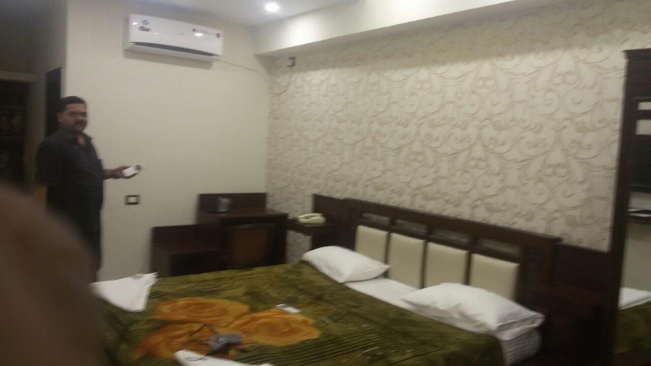 Hotel Grand Sandarshini