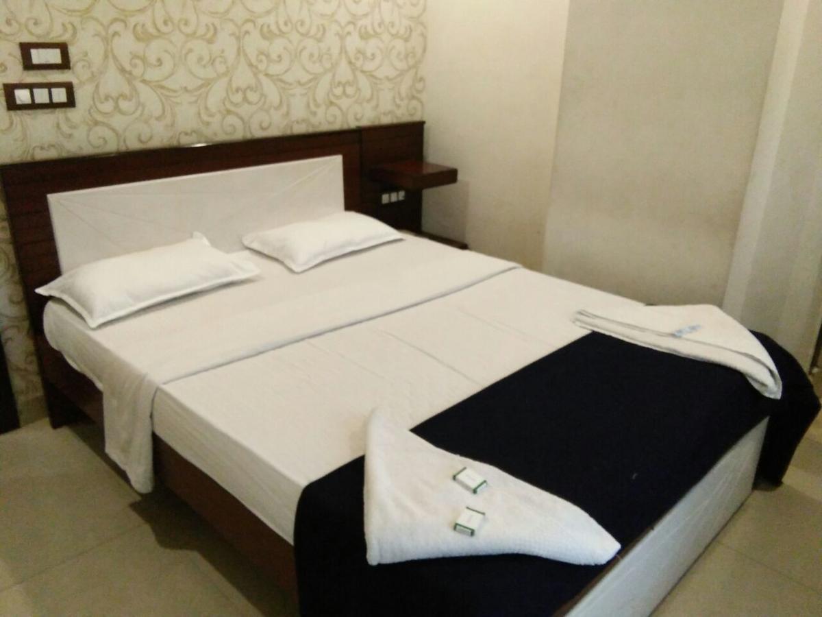 Hotel Grand Sandarshini Hyderabad