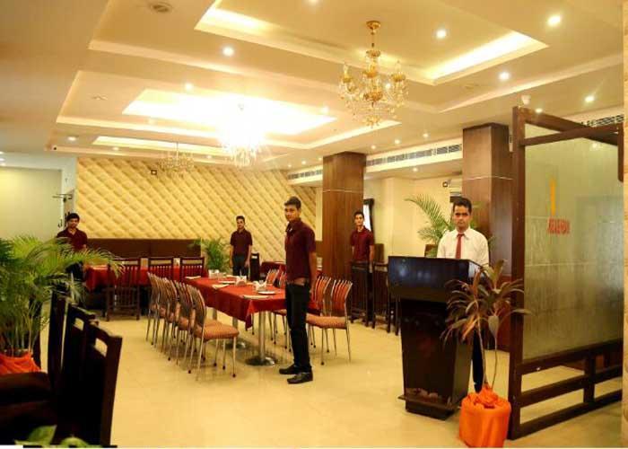 Grand Sandarshini