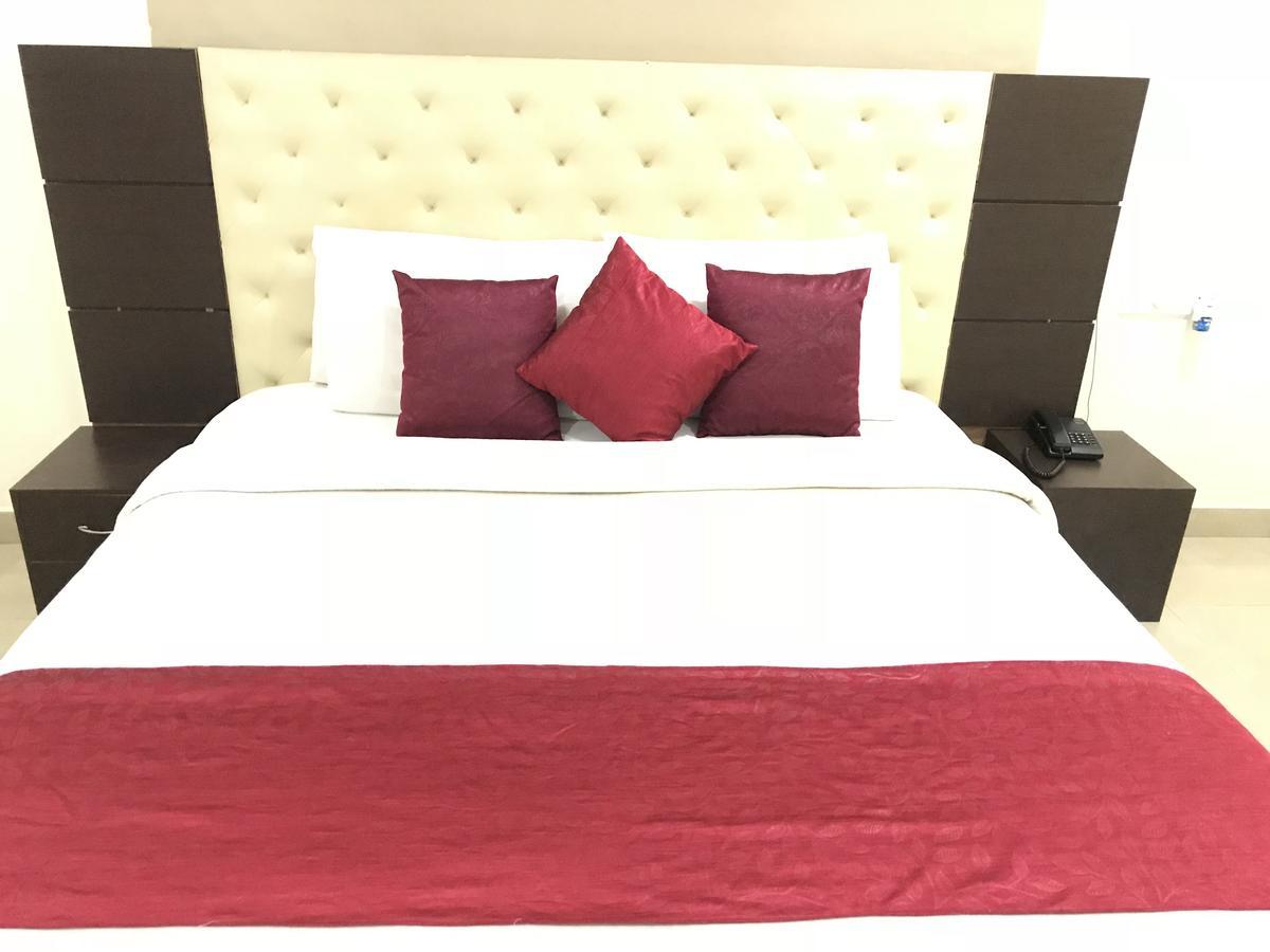 Ankitha 3* Hyderabad