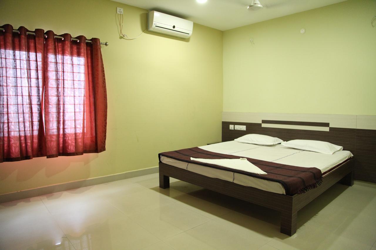Everest Hotel Hyderabad