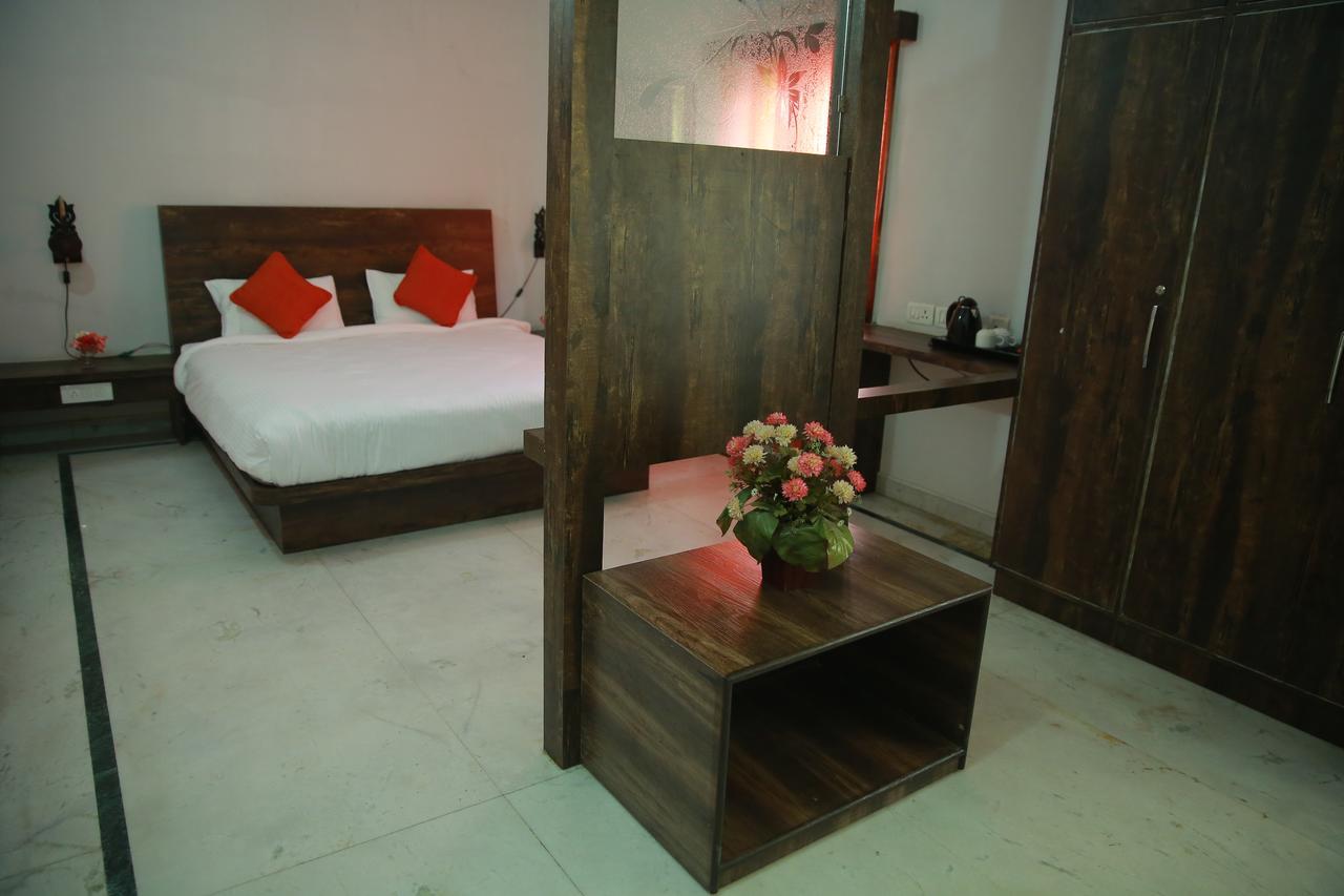 Lokis Forest Hotel 3*