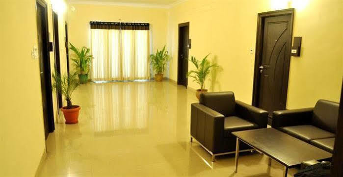 Apartment Oyo 6422 Luxor Park Hyderabad