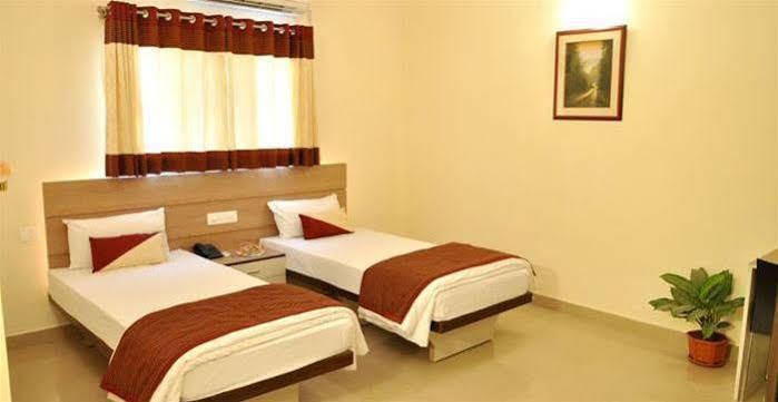 Apartment Oyo 6422 Luxor Park Hyderabad