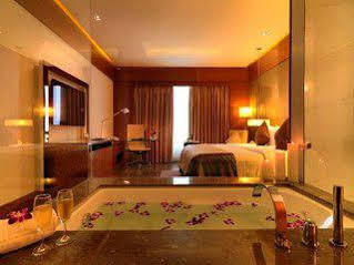 Hotel Regenta One, 5*